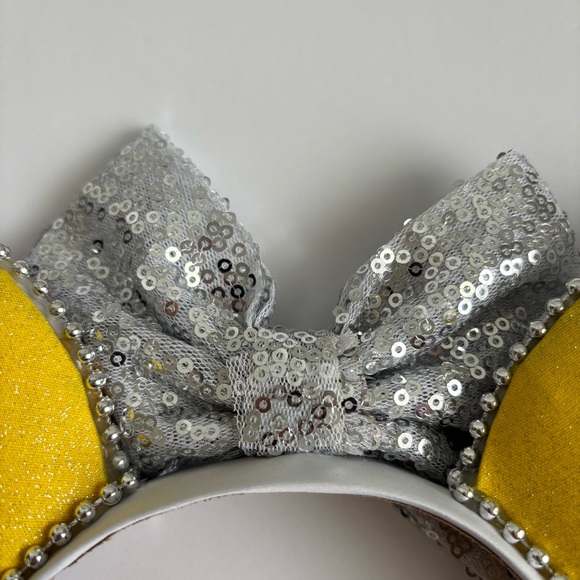 Winnie the Pooh Handmade Ears Headband With Sequin Bow - Picture 11 of 13
